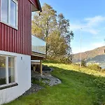 Feriehus Holiday home skei i jølster III Årdal