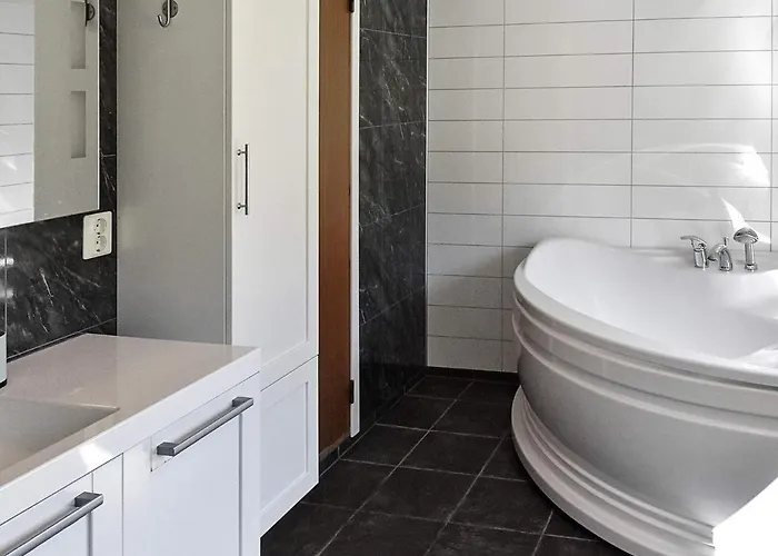 Tatil Evi 10 Person Holiday Home In Skei I Jolster *