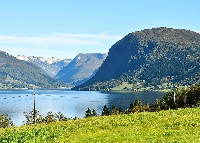 10 Person Holiday Home In Skei I Jolster * Årdal