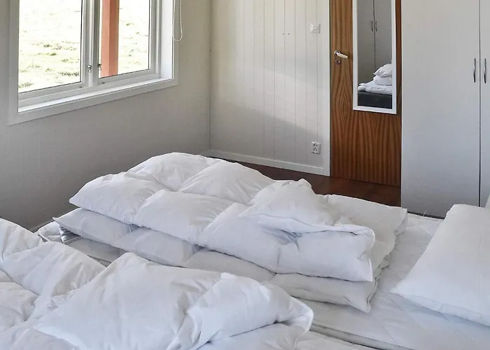 10 Person Holiday Home In Skei I Jolster * Årdal