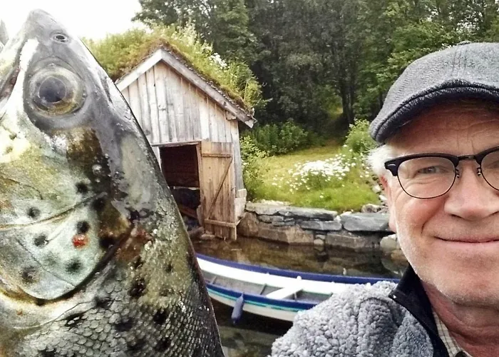 10 Person Holiday Home In Skei I Jolster Årdal